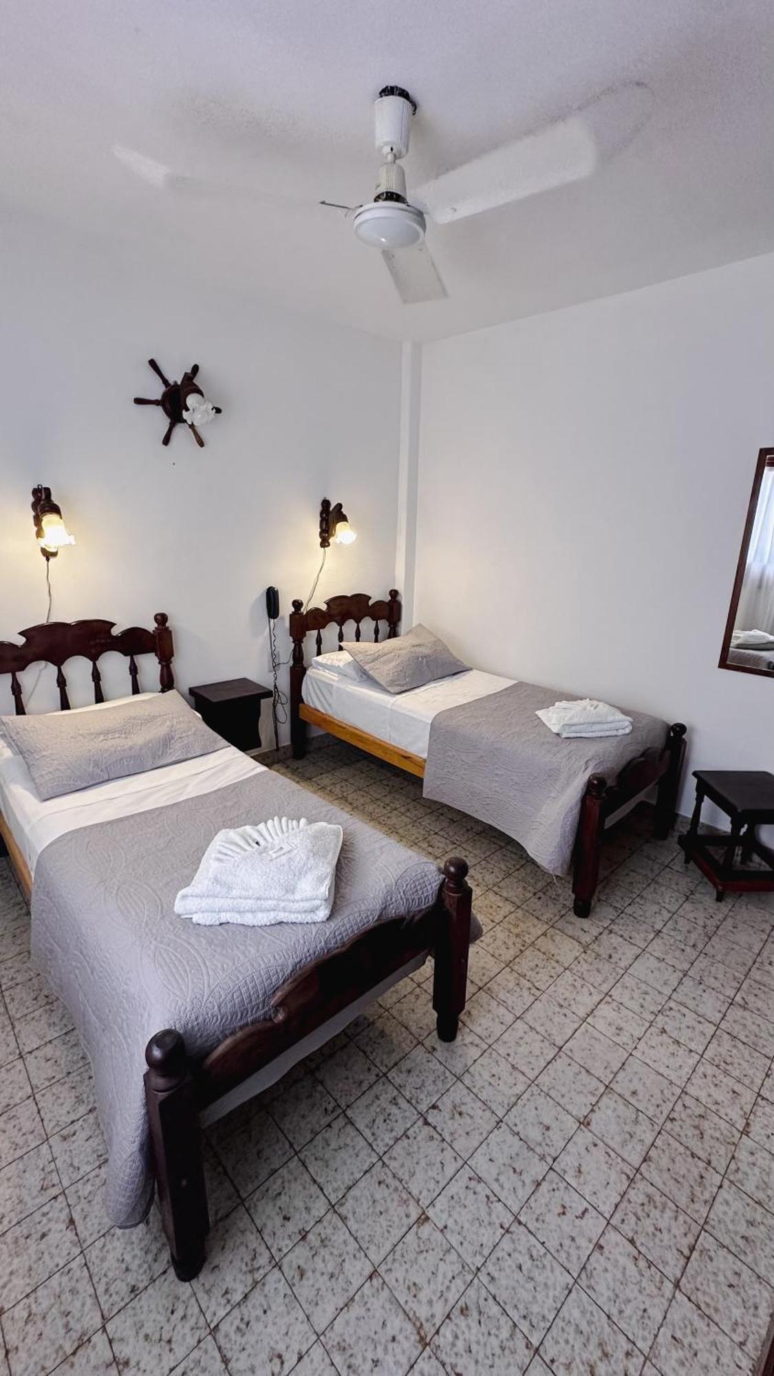 Hotel Garay San Bernardo Esterno foto